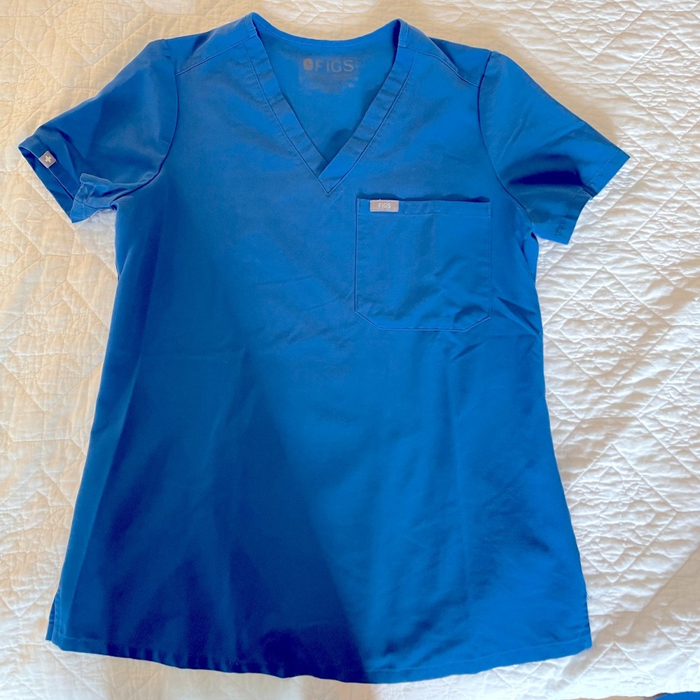 Figs Catarina scrub top